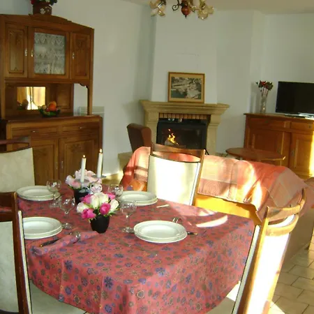 De Saint-aubin Holiday home *